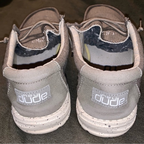 Men’s Hey Dude Wally size 9 Chambray Sepia Brown - Picture 2 of 5